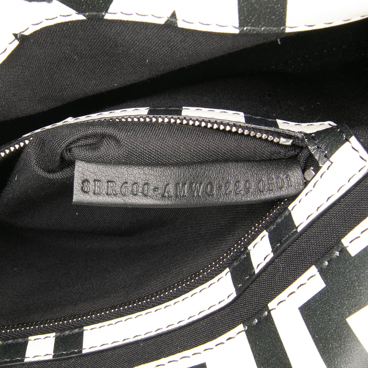 Fendi Marc Jacobs Nappa Vitello King Logo Print Baguette Satchel Wit