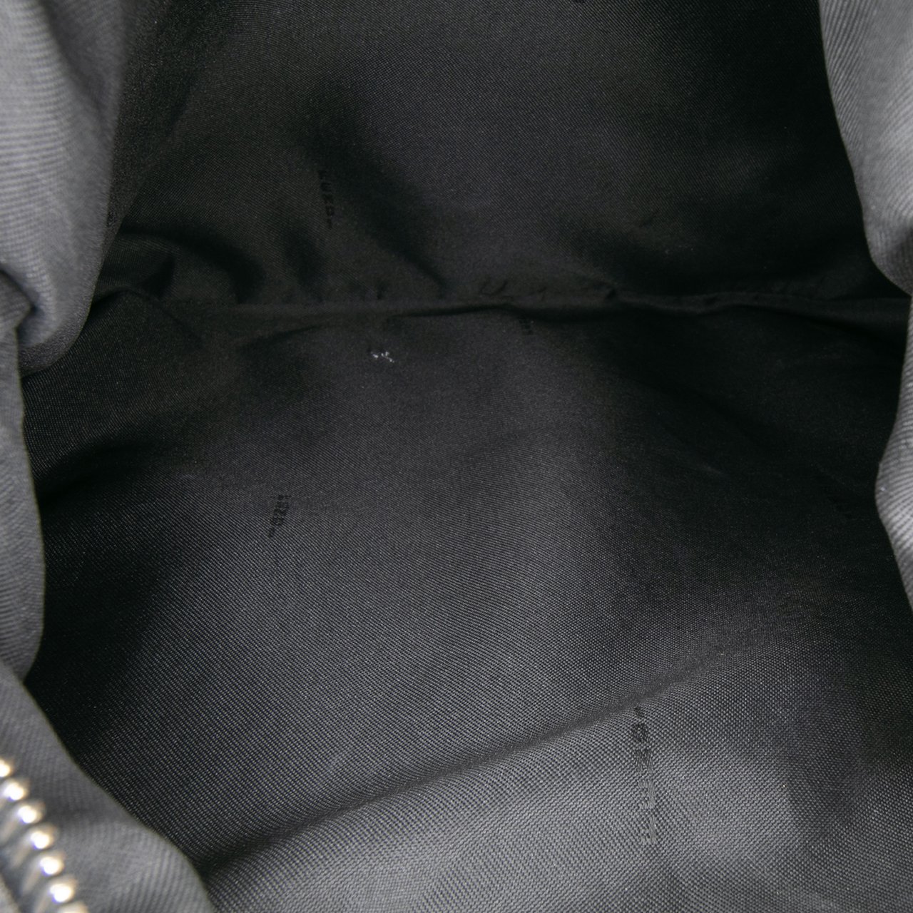 Fendi Zebra Print Canvas Oyster Hobo Zwart