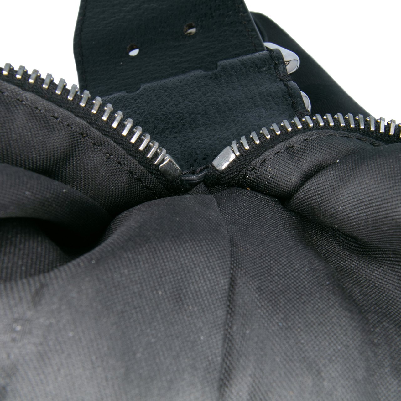 Fendi Zebra Print Canvas Oyster Hobo Zwart