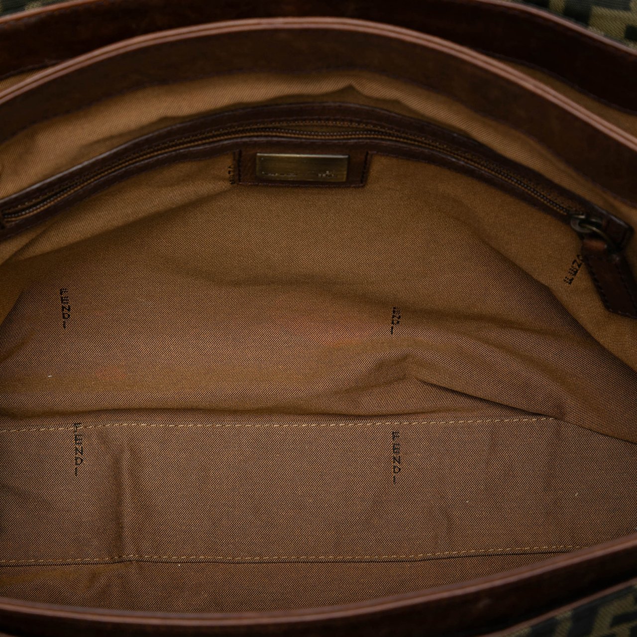 Fendi Zucca Canvas FF Messenger Bag Bruin