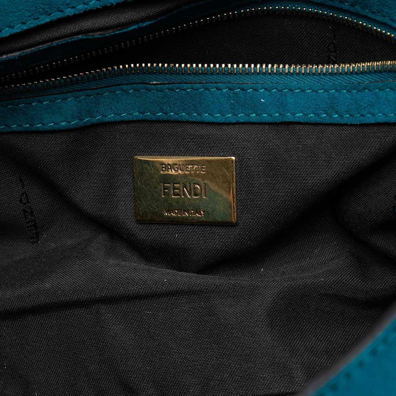 Fendi Large Suede Chamois Baguette Satchel Blauw