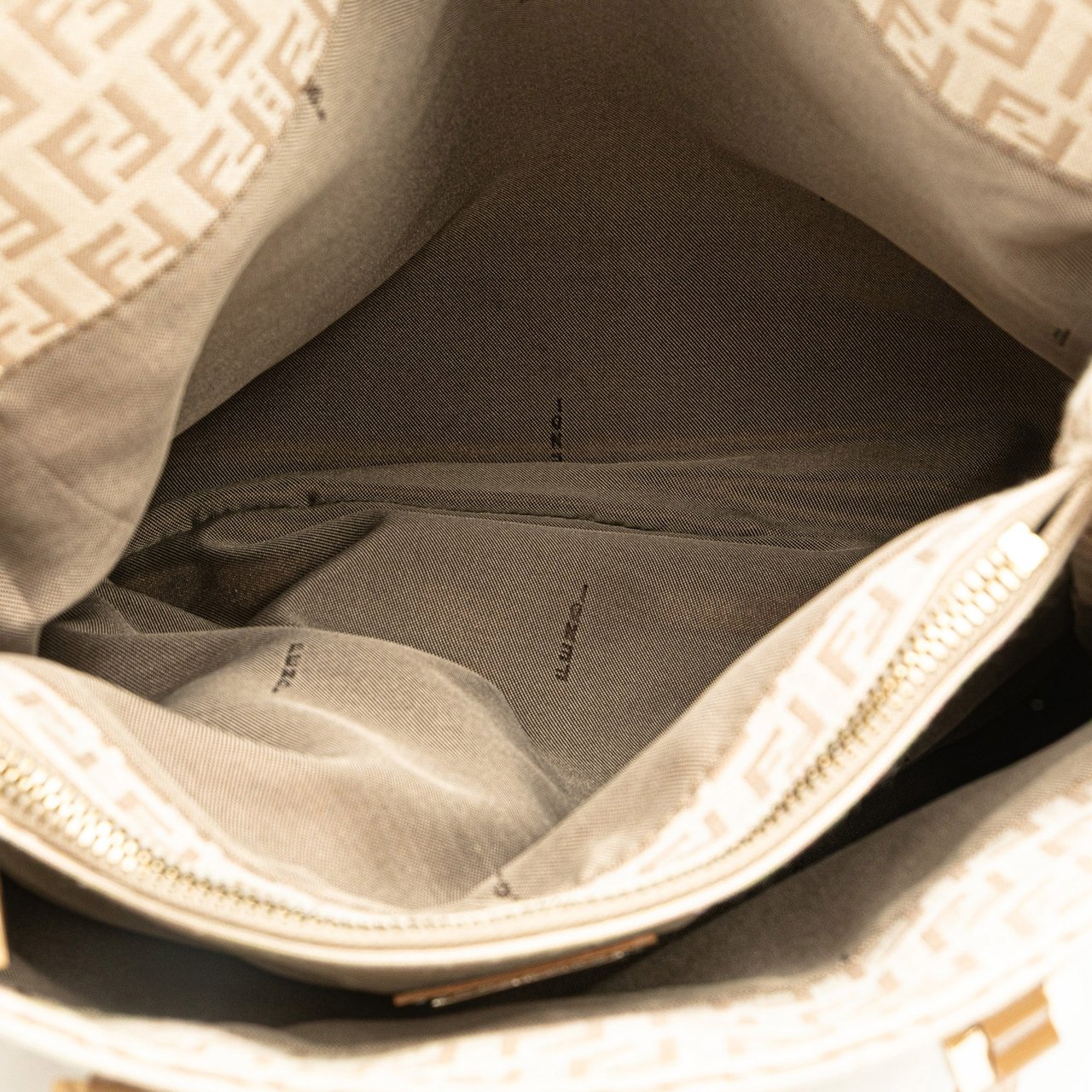 Fendi Zucchino Canvas Tote Bruin
