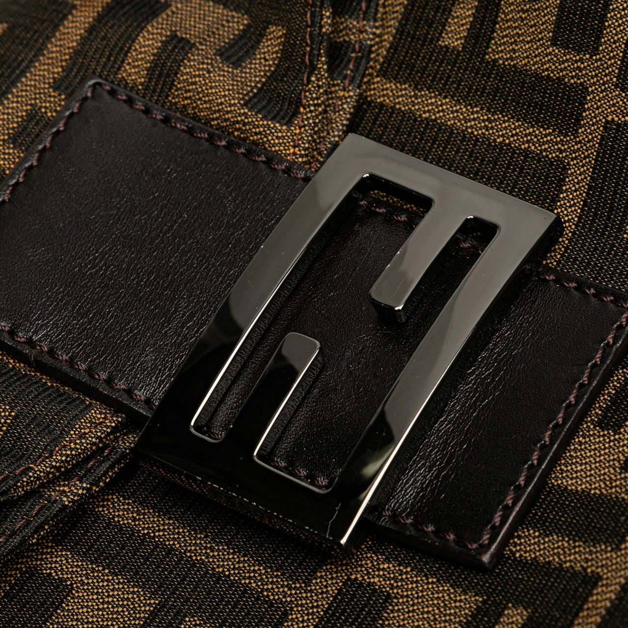 Fendi Zucca Canvas Double Flap Shoulder Bag Bruin