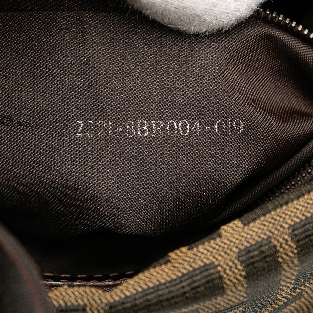 Fendi Zucca Canvas Double Flap Shoulder Bag Bruin