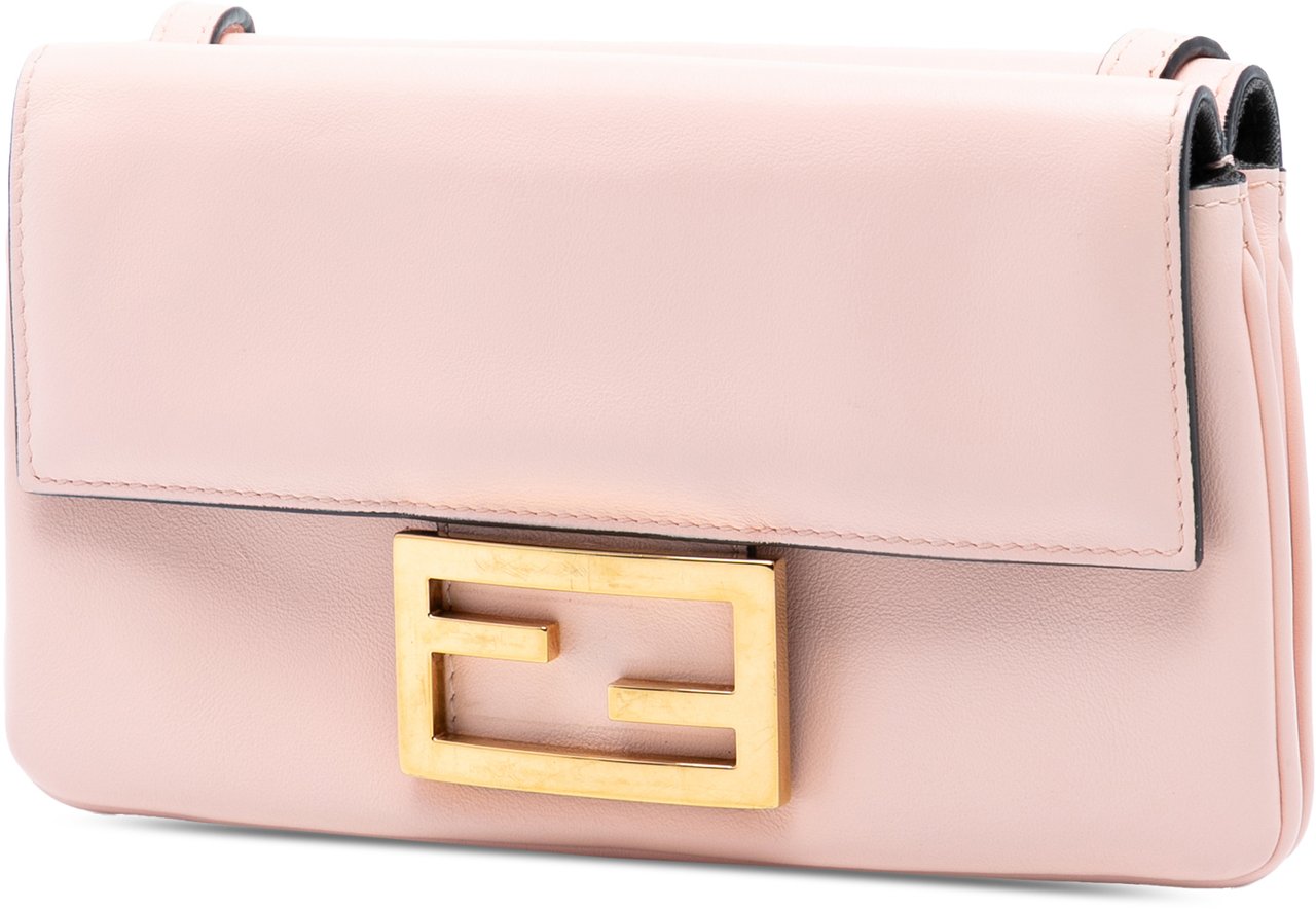 Fendi Leather Duo Baguette Crossbody Roze