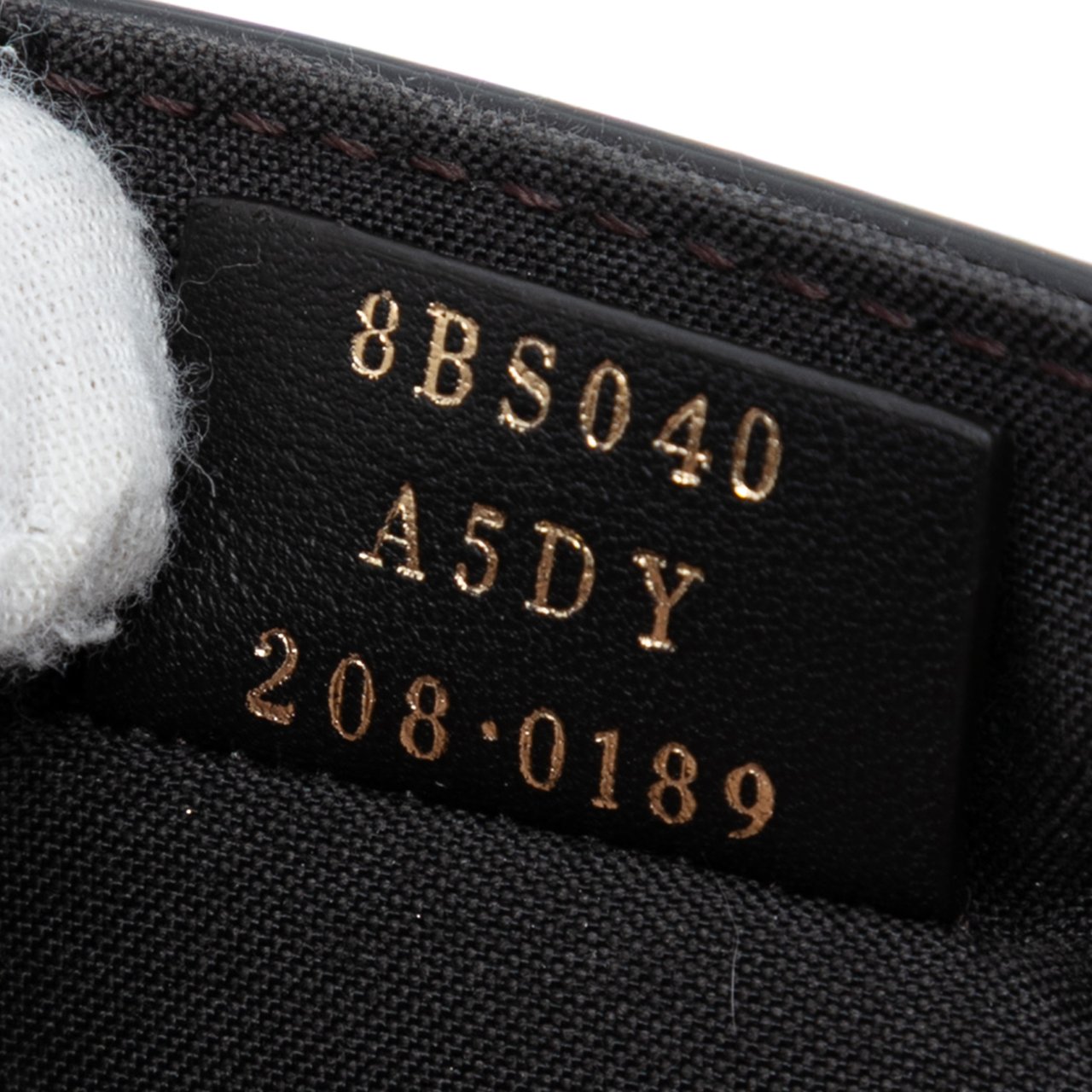 Fendi Leather Duo Baguette Crossbody Roze