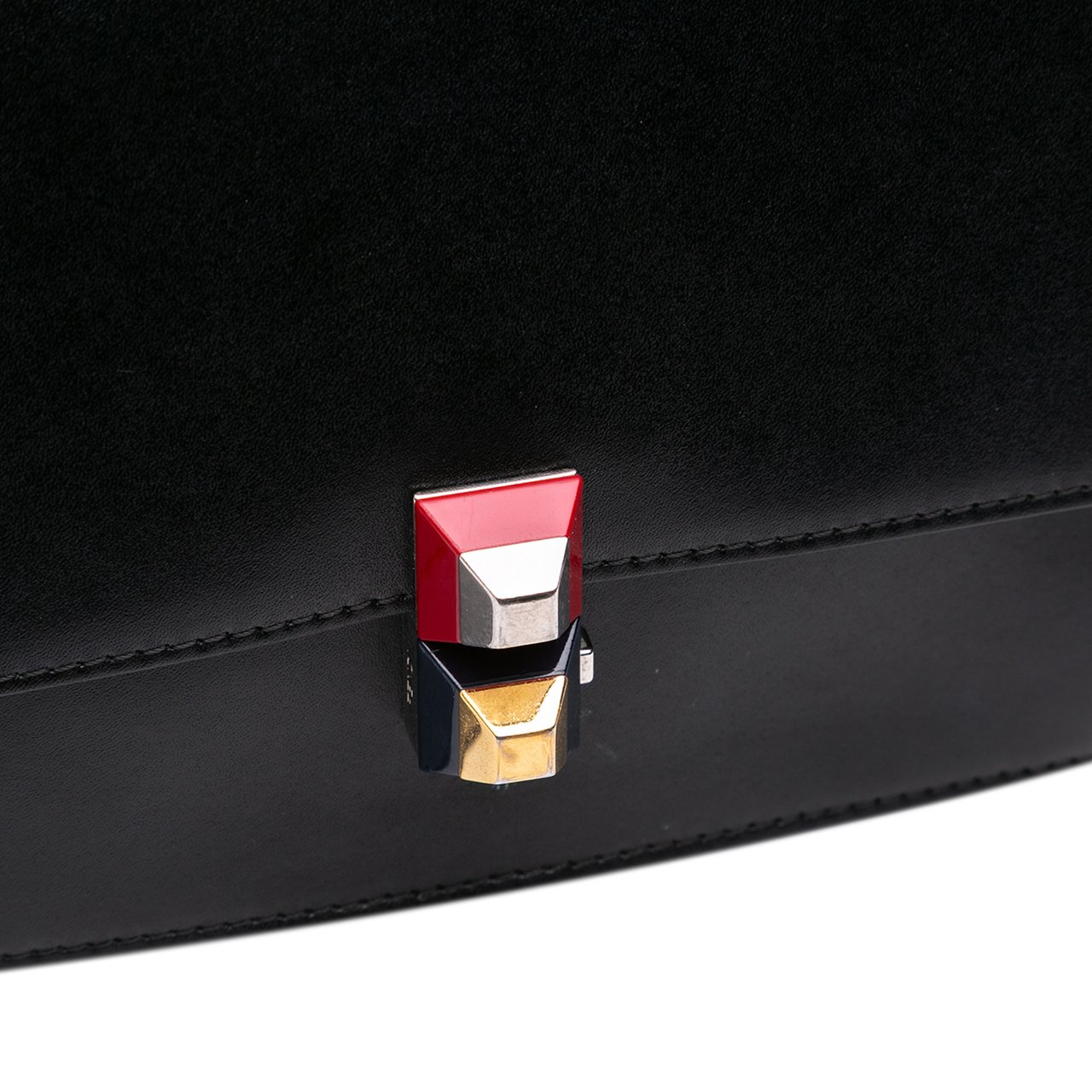 Fendi Small Leather Kan I Crossbody Zwart