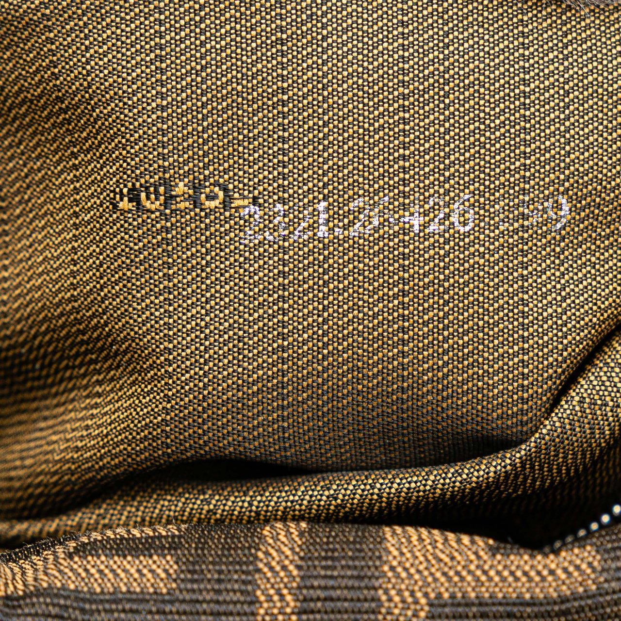 Fendi Zucca Canvas Double Flap Shoulder Bag Bruin