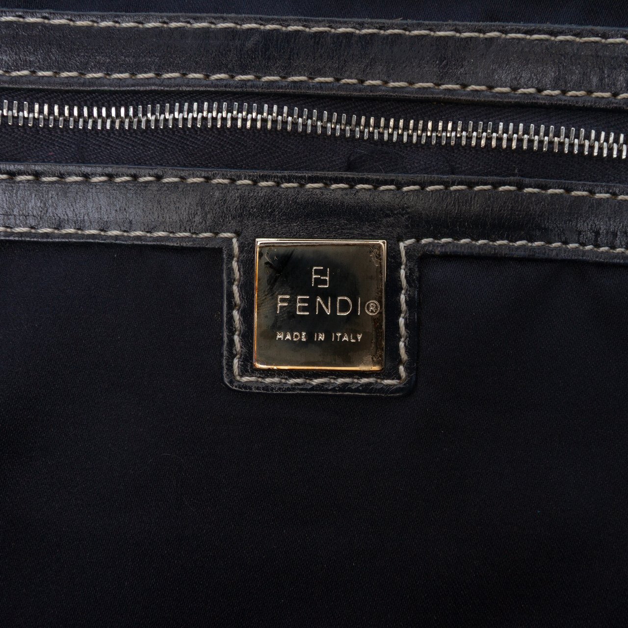 Fendi Zucchino Canvas Tote Grijs