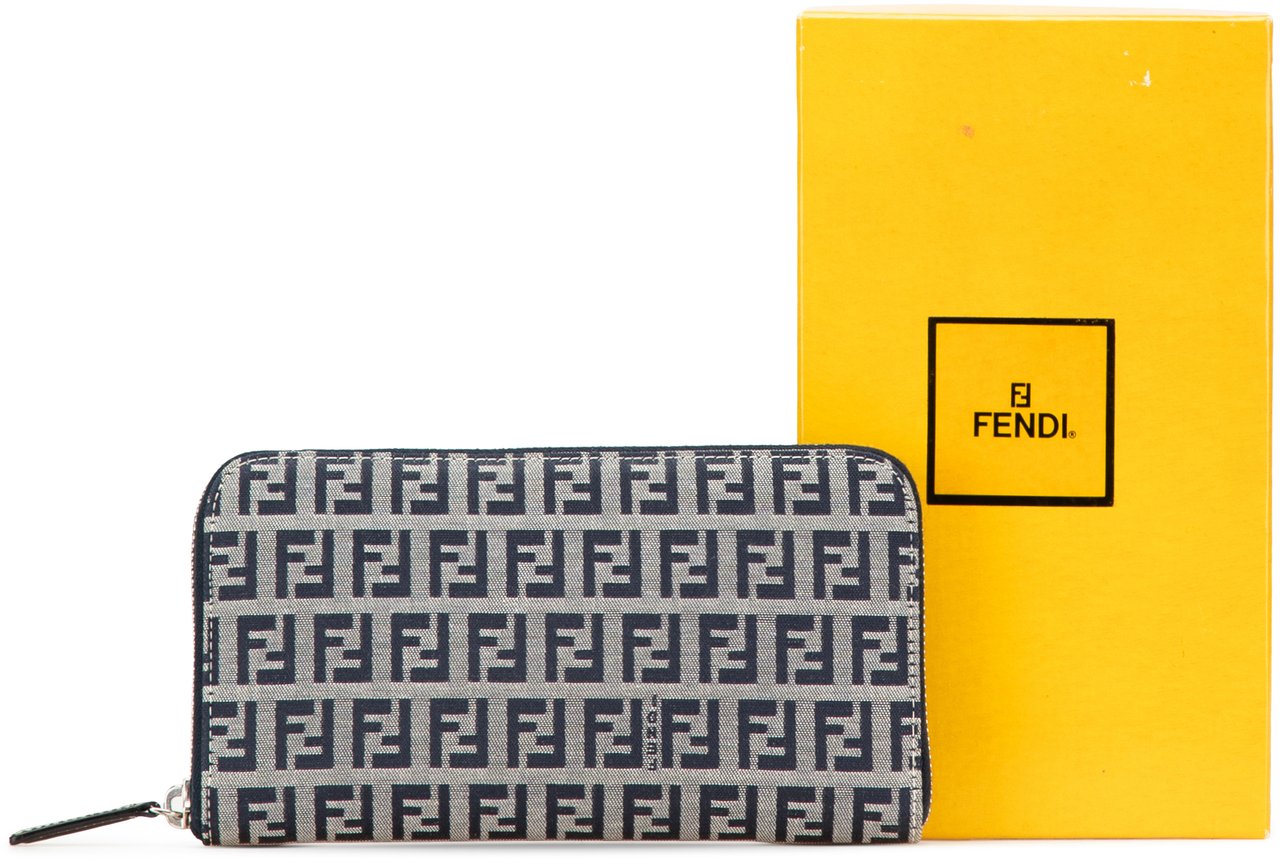 Fendi Zucchino Canvas Zip Around Long Wallet Grijs