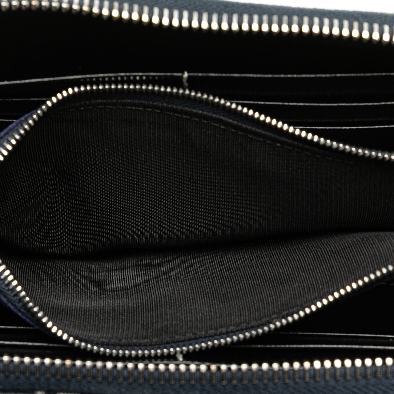 Fendi Zucchino Canvas Zip Around Long Wallet Grijs