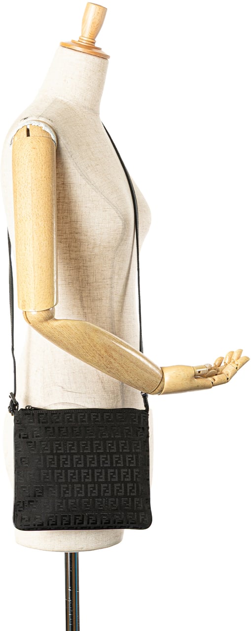 Fendi Zucchino Canvas Crossbody Zwart