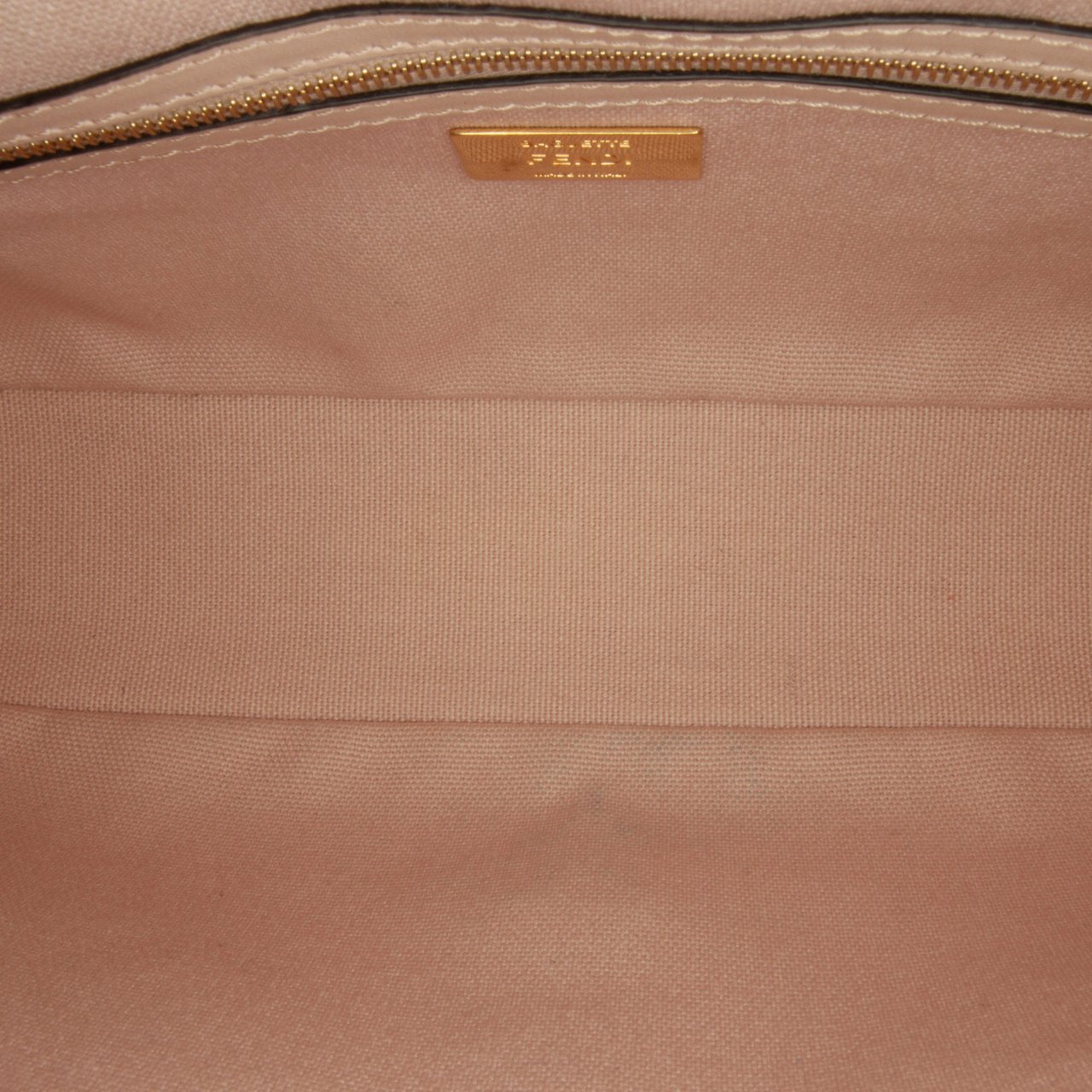 Fendi Zucca Embroidered Baguette Satchel Roze