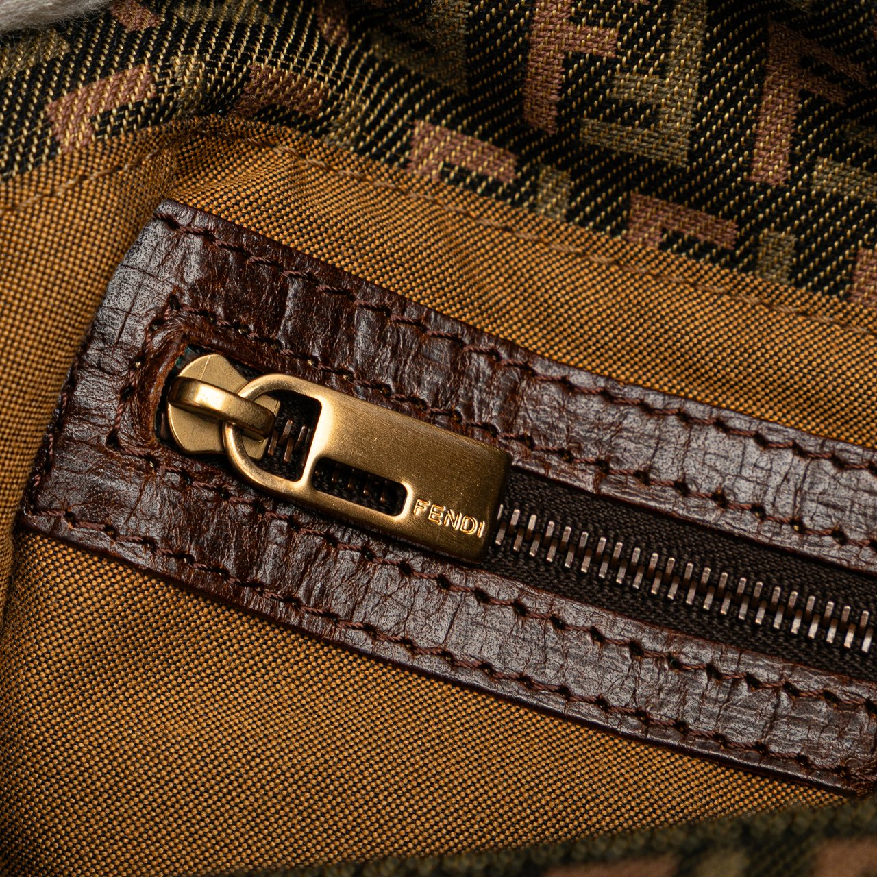 Fendi Multicolor Zucchino Canvas Mamma Forever Bruin