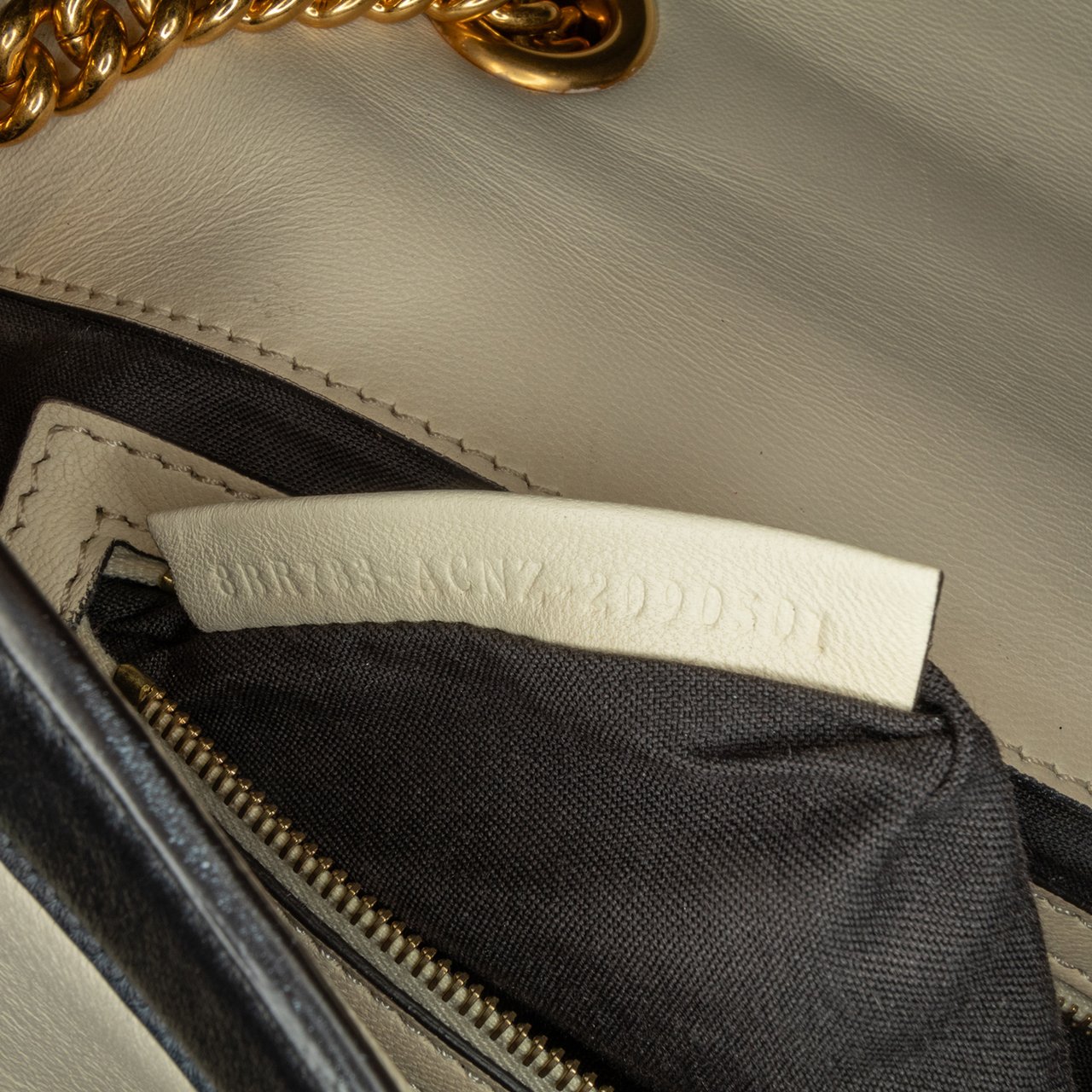 Fendi Bicolor Leather Chain Baguette Wit