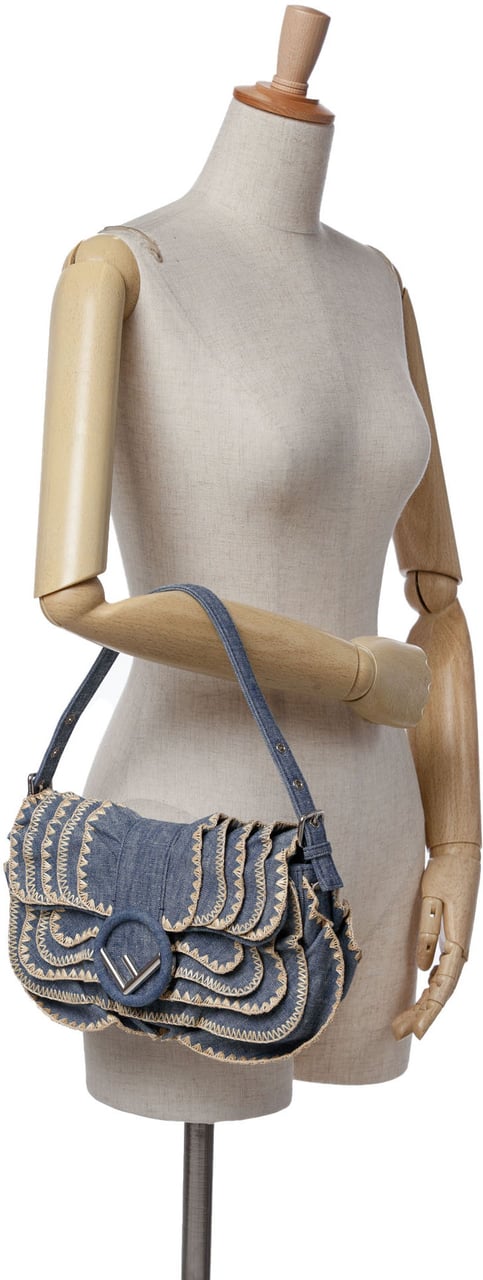 Fendi Embroidered Denim Ruffled F is Fendi Kan I Baguette Blauw