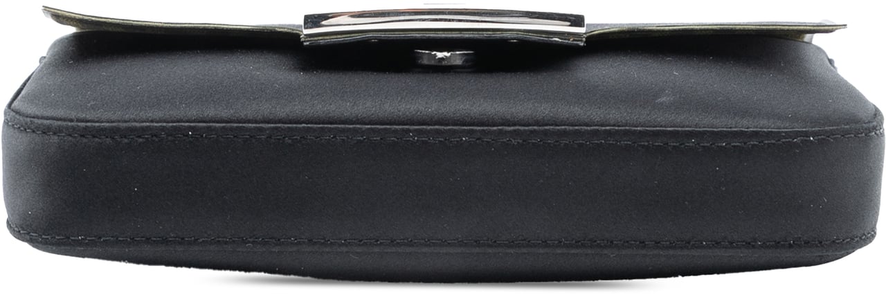 Fendi Satin Baguette Phone Pouch Satchel Zwart
