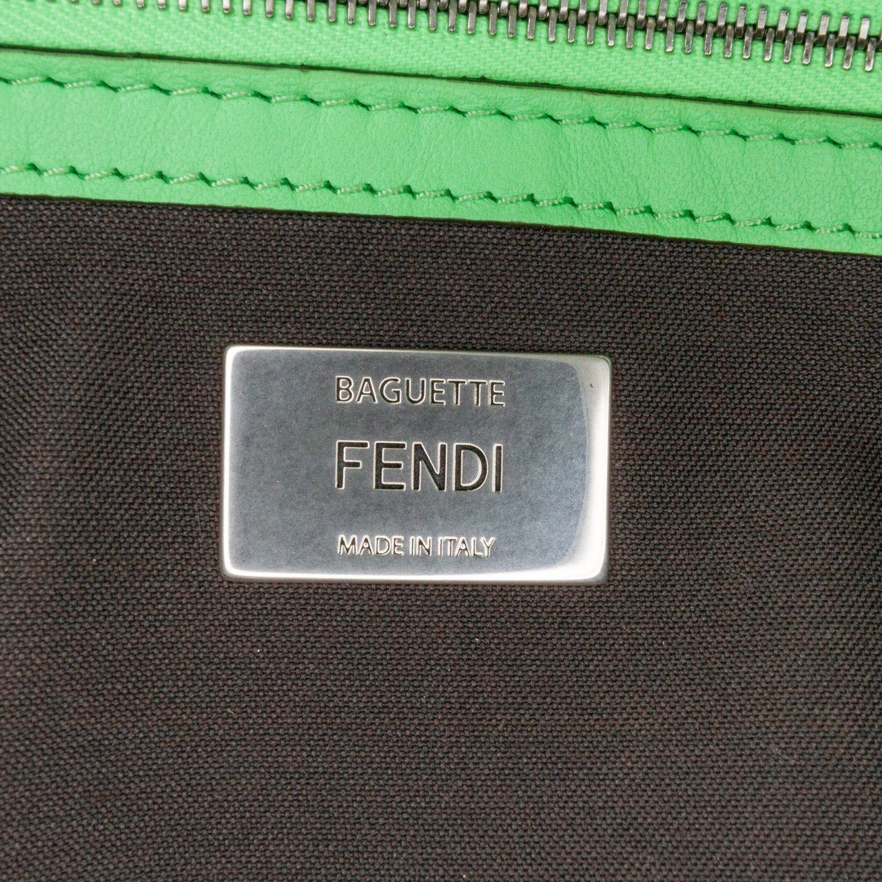 Fendi Zucca Embossed Stitched Leather Baguette Satchel Groen