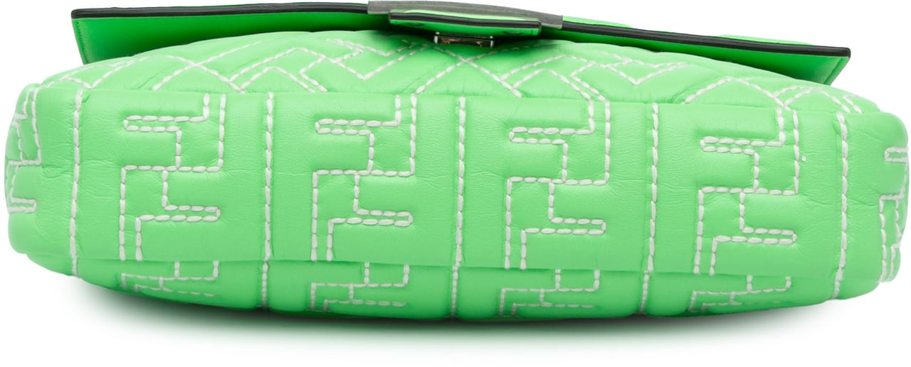 Fendi Zucca Embossed Stitched Leather Baguette Satchel Groen