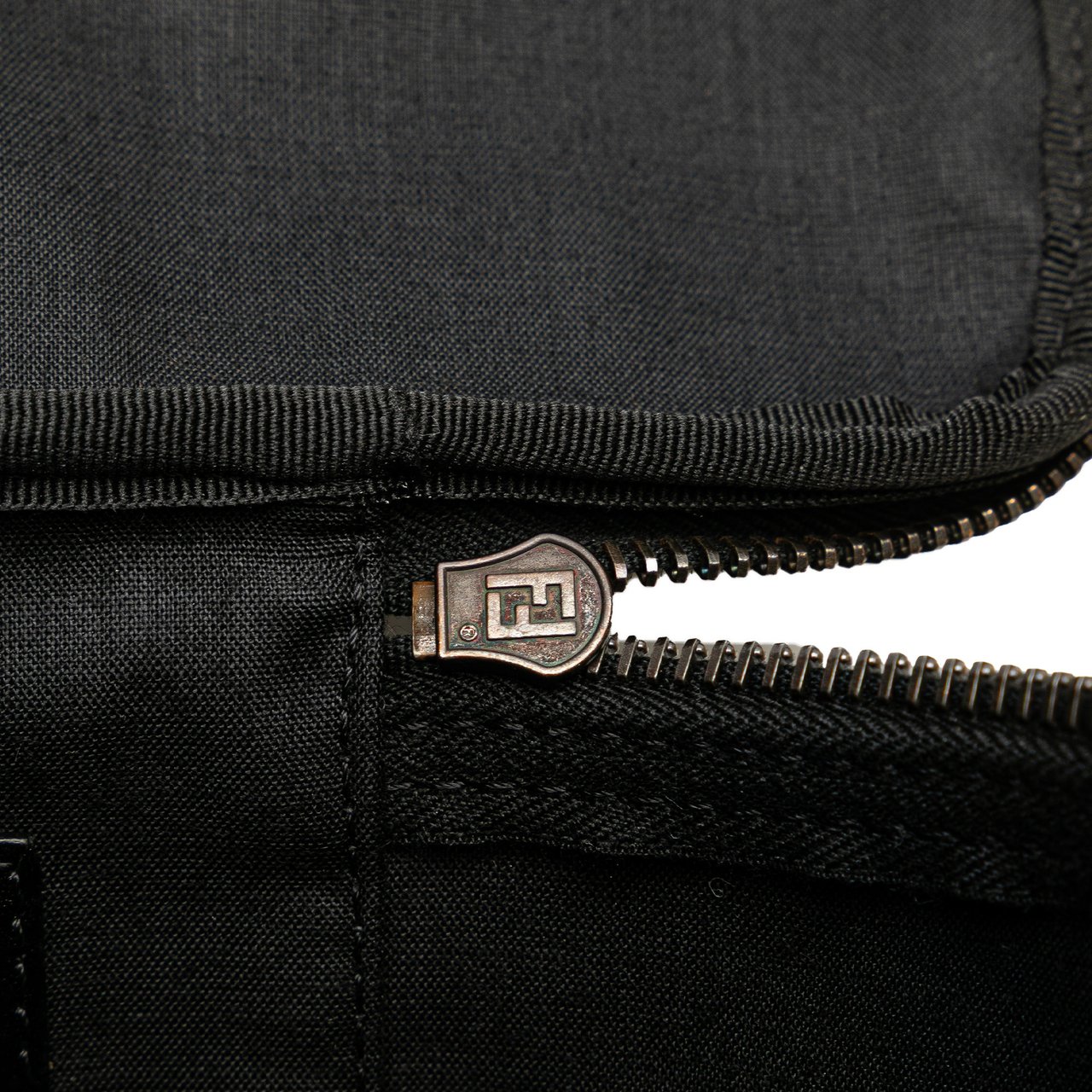 Fendi Zucca Canvas Vanity Bag Bruin