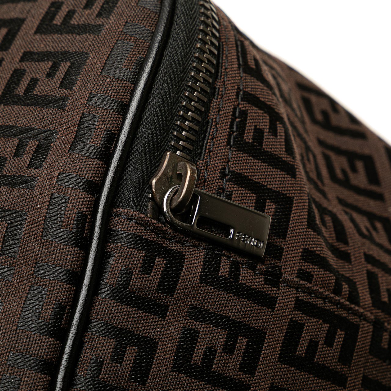 Fendi Zucca Canvas Vanity Bag Bruin