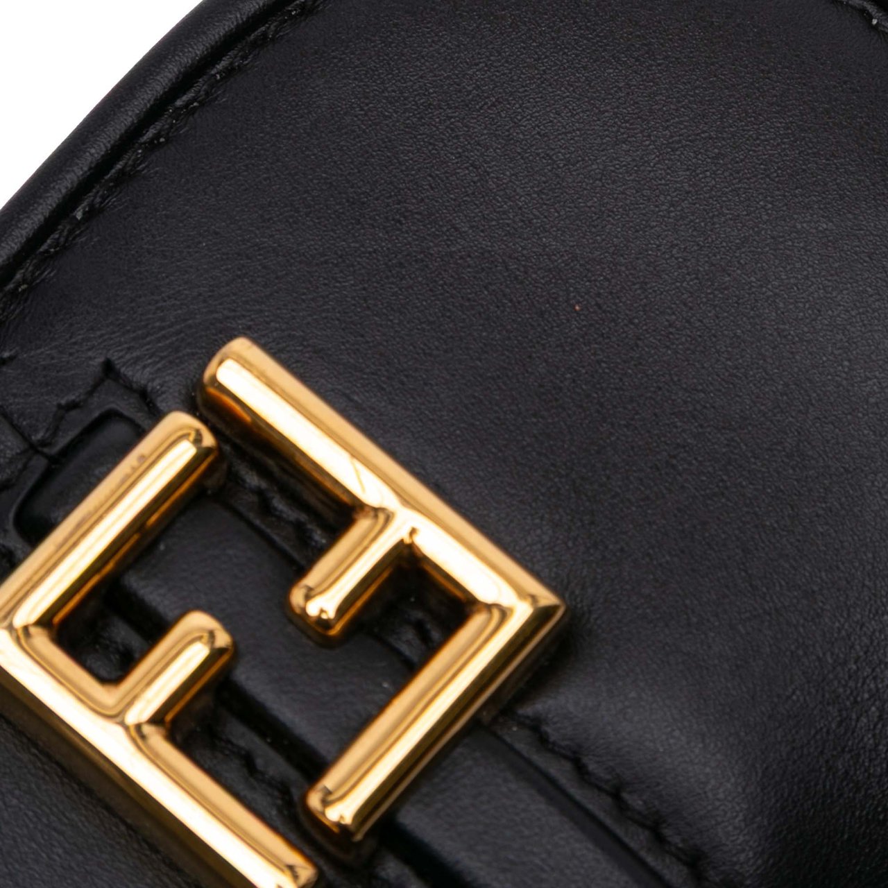 Fendi Mini Leather C mon Crossbody Zwart