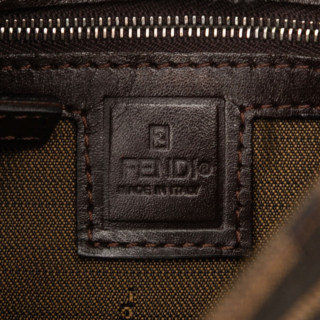 Fendi Zucca Canvas Shoulder Bag Bruin