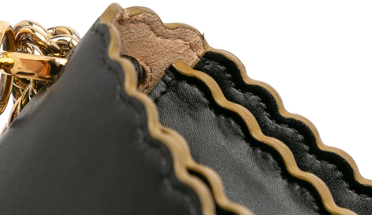 Fendi Small Scalloped Leather Kan I Crossbody Zwart