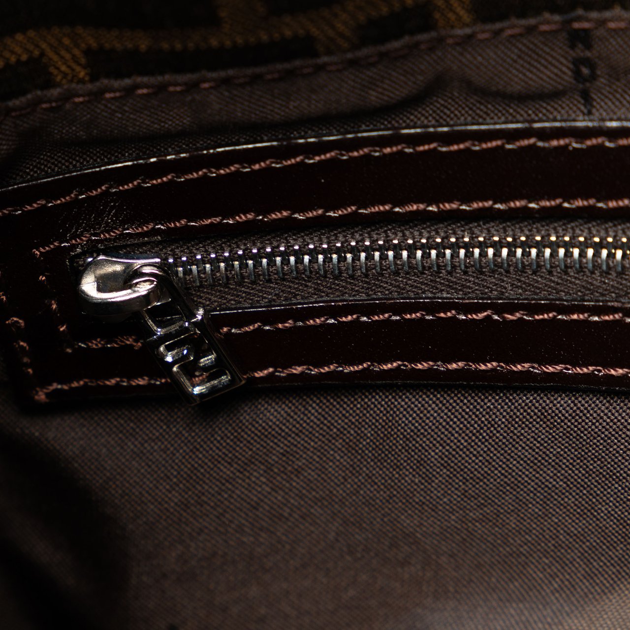 Fendi Zucca Canvas Shoulder Bag Bruin