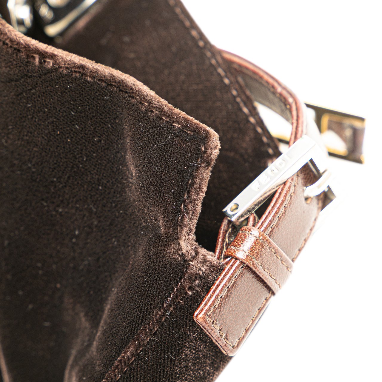 Fendi Velvet Shoulder Bag Bruin