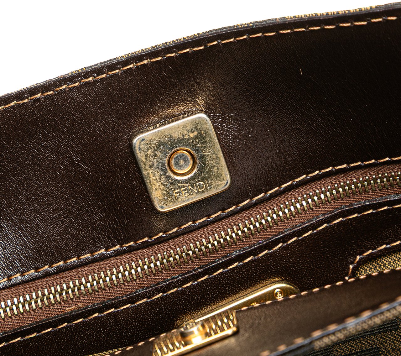 Fendi Zucca Canvas Shoulder Bag Bruin