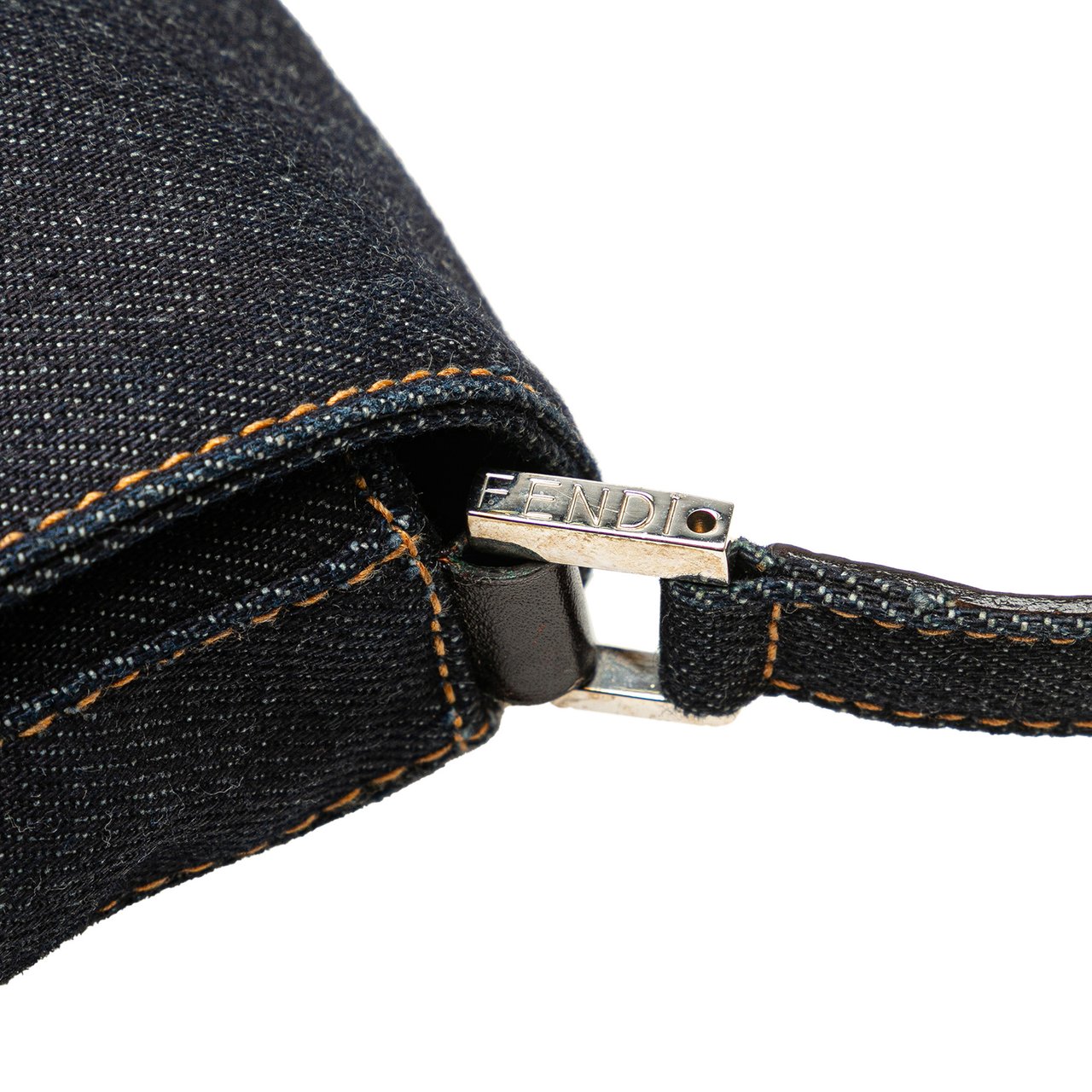 Fendi Denim Shoulder Bag Blauw