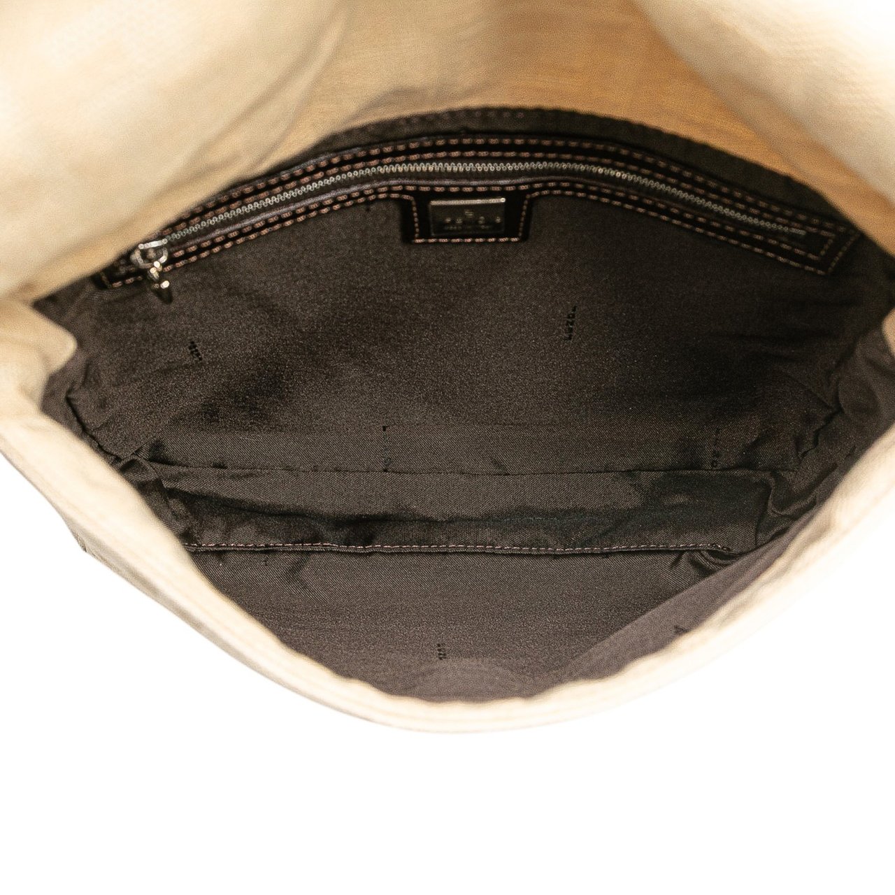 Fendi Zucca Canvas Shoulder Bag Bruin