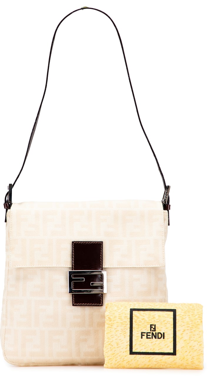 Fendi Zucca Canvas Shoulder Bag Bruin