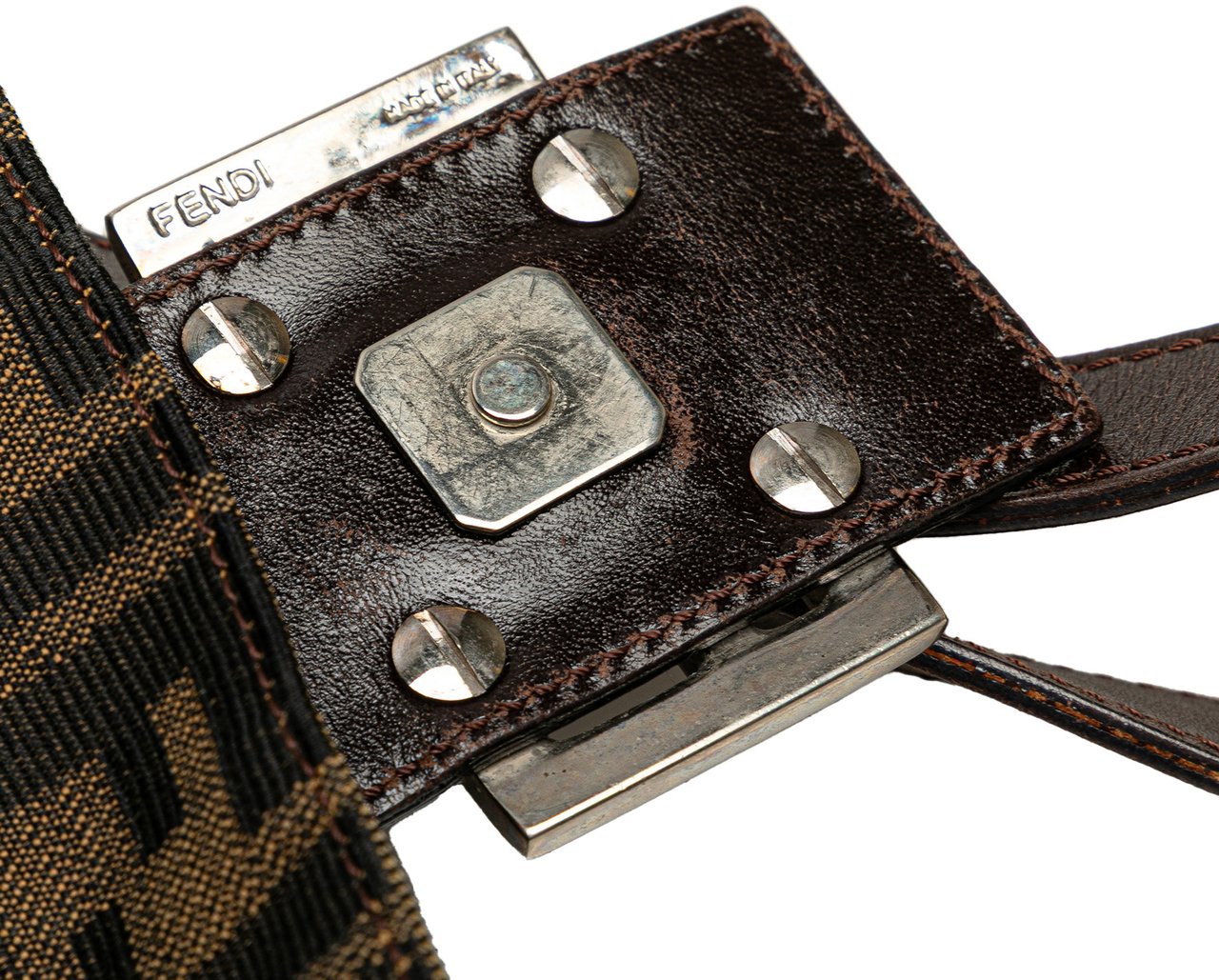 Fendi Zucca Canvas Shoulder Bag Bruin