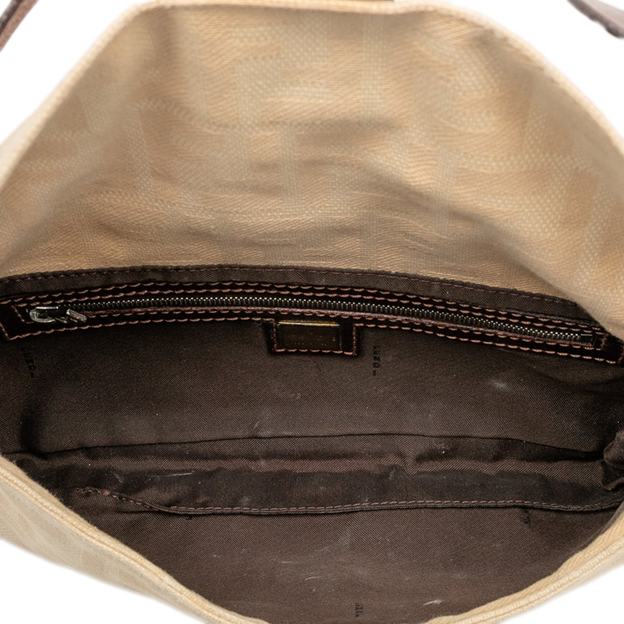Fendi Zucca Canvas Baguette Bruin
