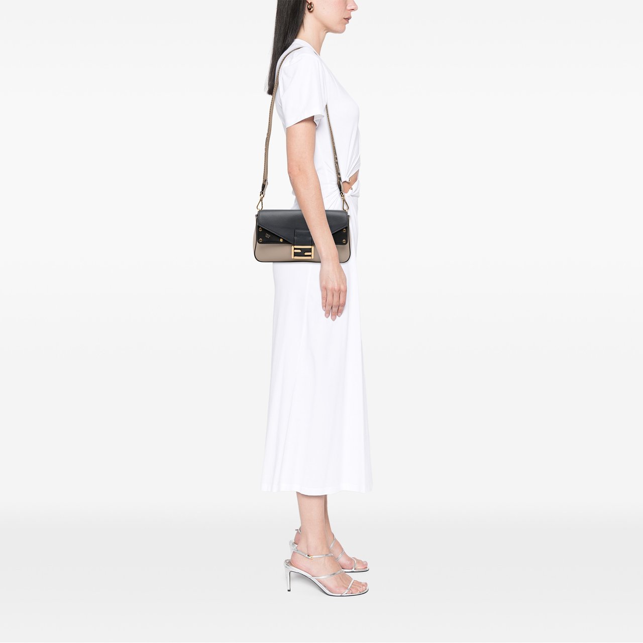 Fendi Medium Calfskin Flip Baguette Bruin