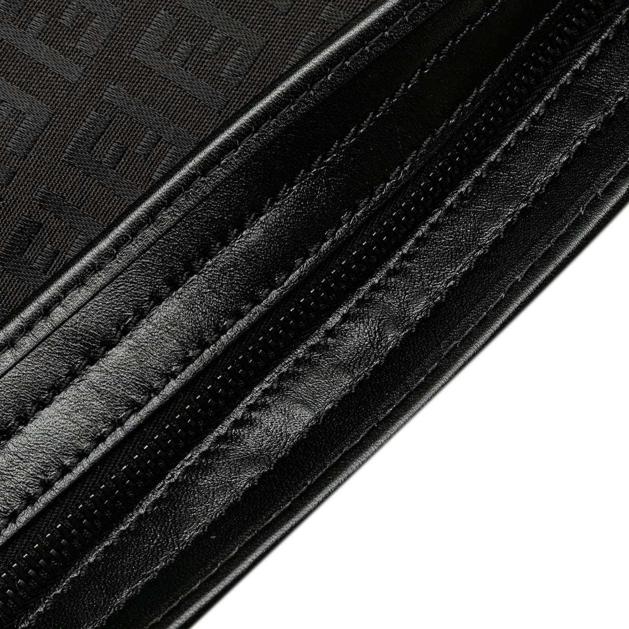 Fendi Zucchino Canvas Crossbody Zwart