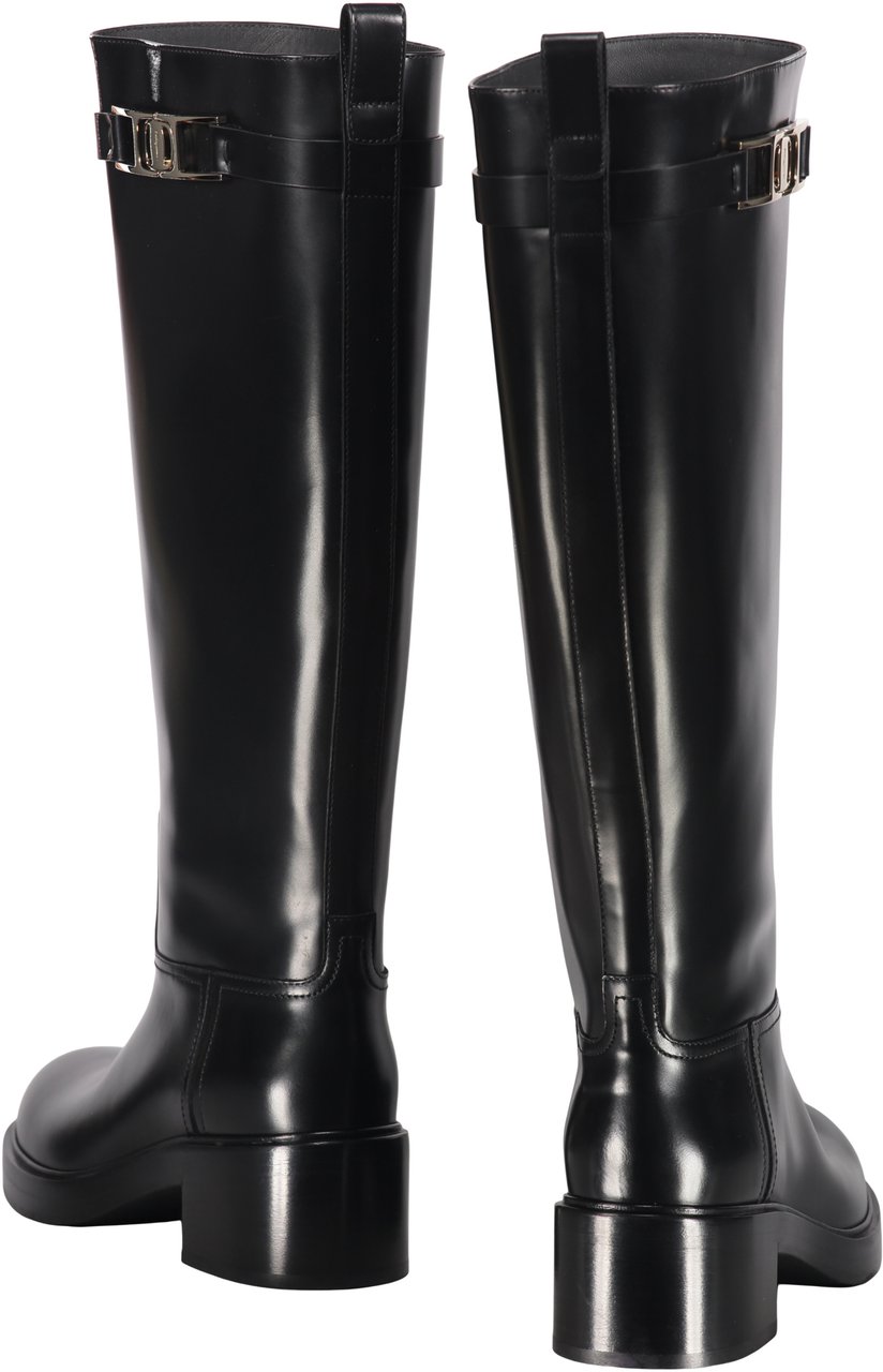 Ferragamo Leather boots Zwart