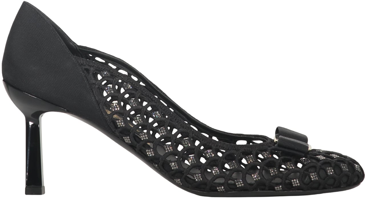 Ferragamo Fabric pumps Zwart