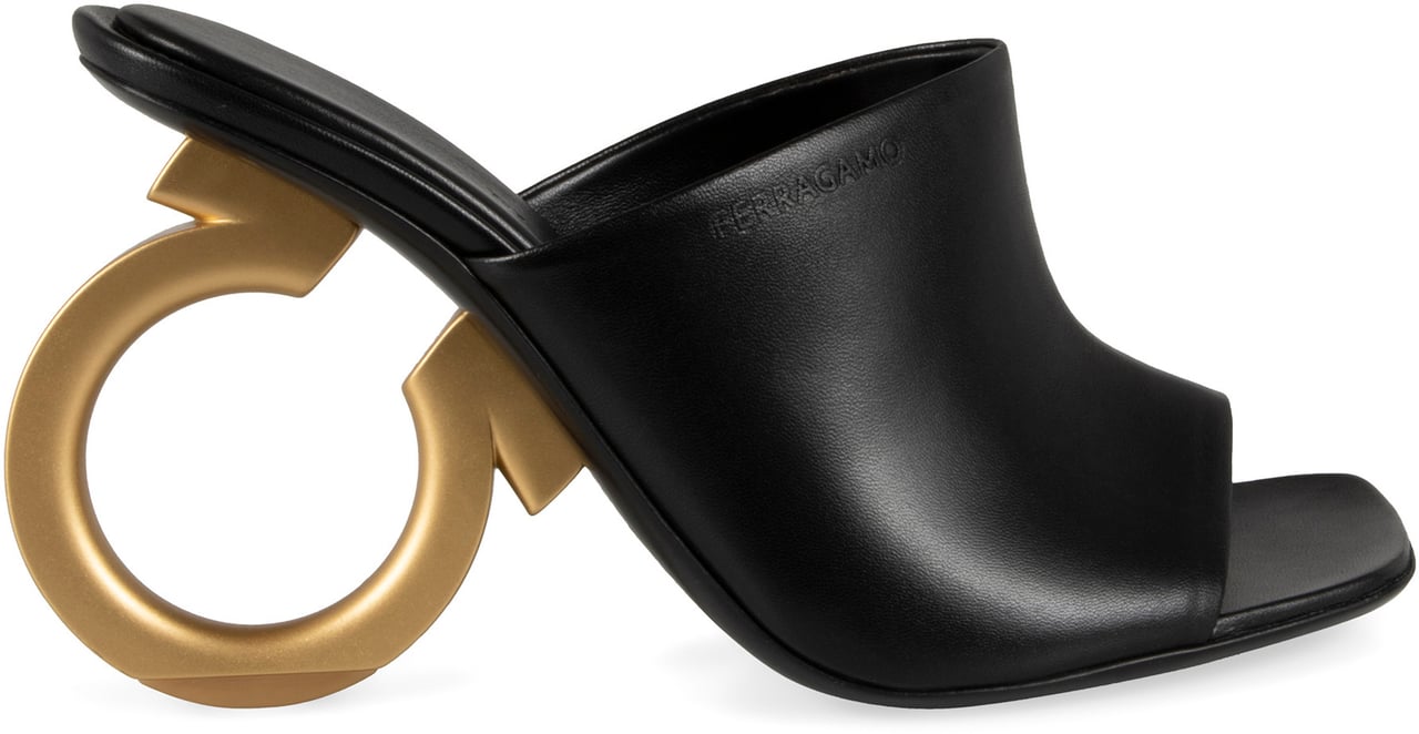 Ferragamo Astro leather mules Zwart