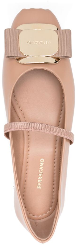 Ferragamo Flat Shoes Brown Bruin