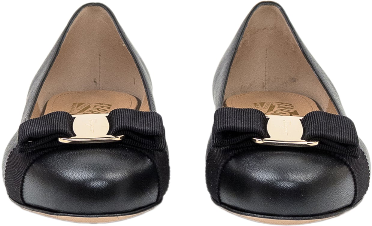 Ferragamo Ballerina Varina Zwart