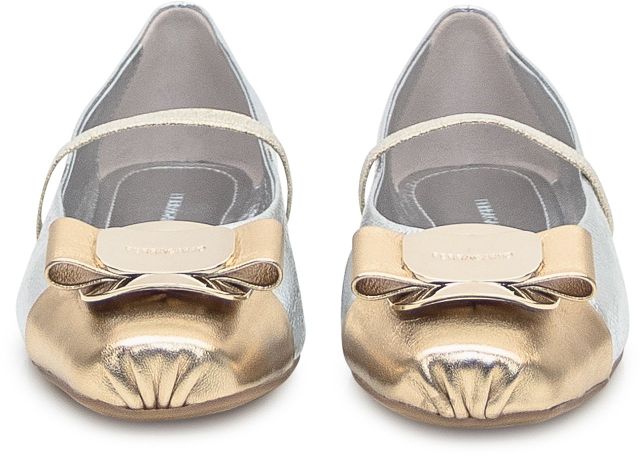 Ferragamo Ballerina Zina Toe Zilver