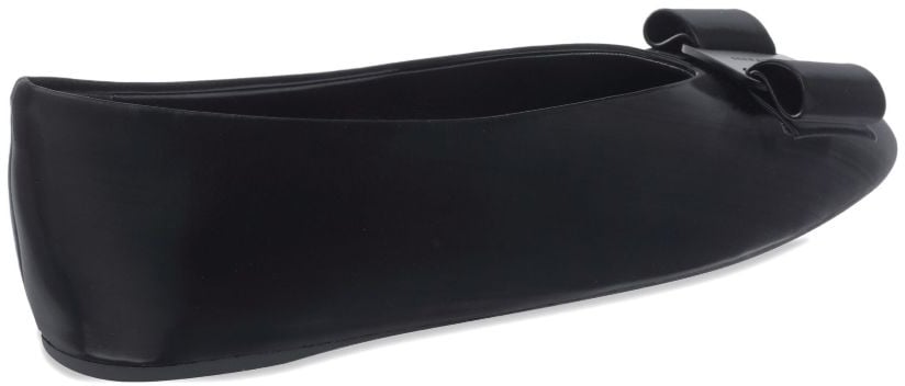Ferragamo Flat Shoes Black Zwart