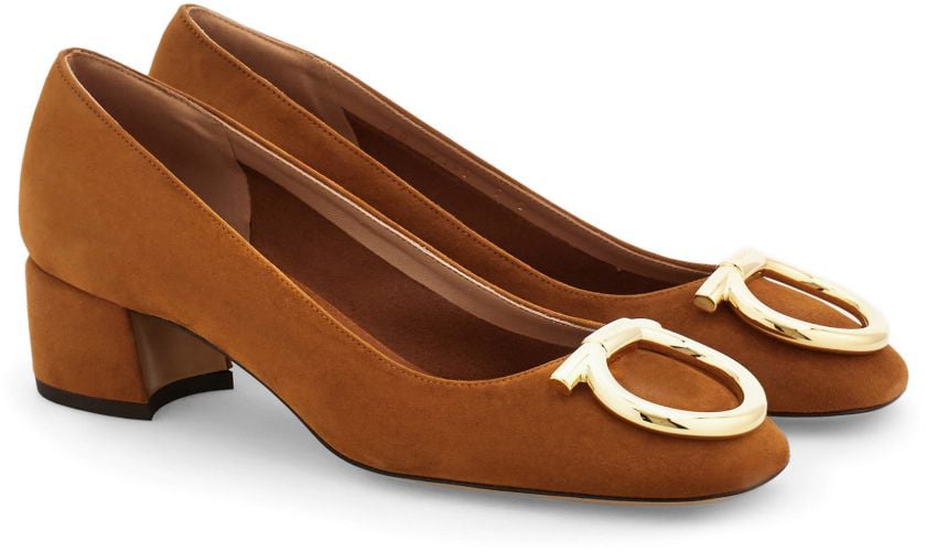 Ferragamo With Heel Luggage Beige