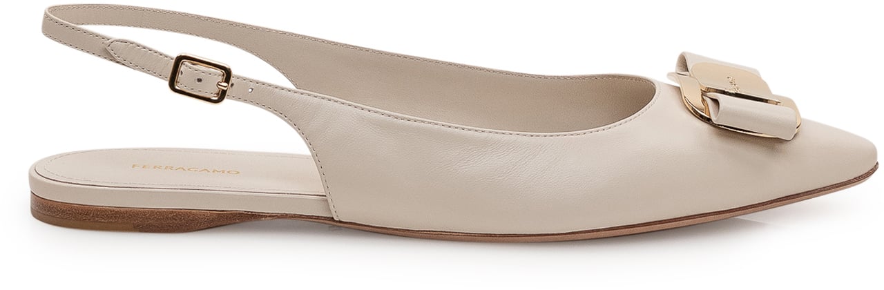 Ferragamo Ballerina Zelmy con Fiocco e Punta Affusolata Wit
