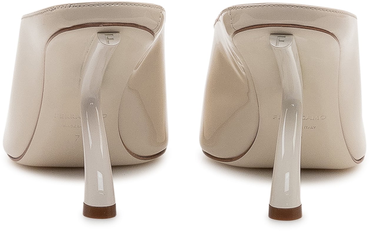 Ferragamo Scarpa Mule con Tacco Sagomato Wit