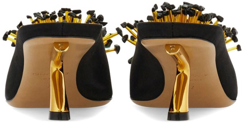 Ferragamo With Heel Black Zwart