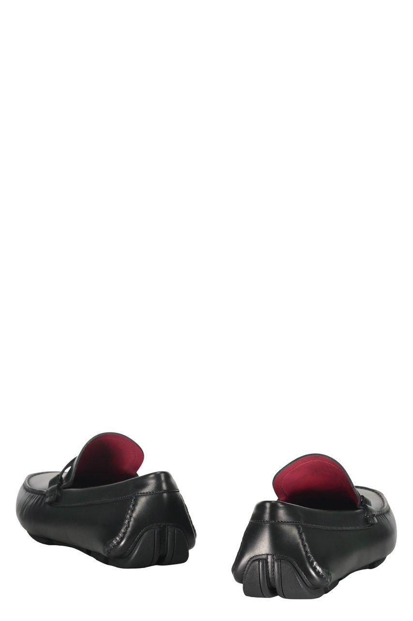 Ferragamo Leather loafers Zwart